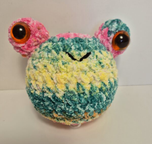 Crochet Ball Frog