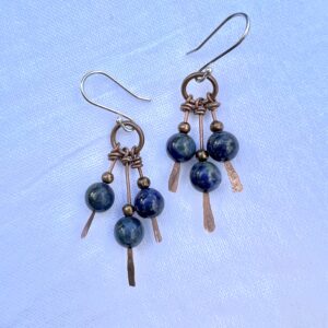 Hand hammered copper and trio lapis lazuli earrings