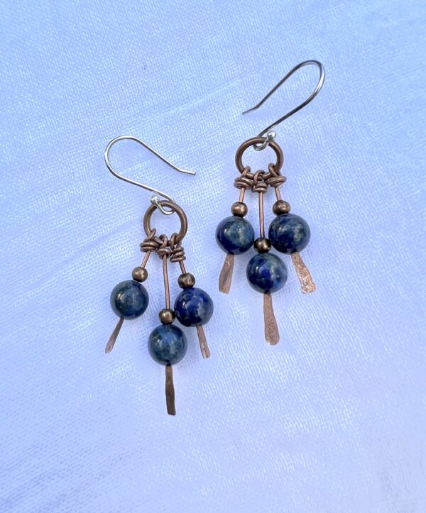 Hand hammered copper and trio lapis lazuli earrings